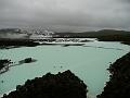 P1040802- Blue lagoon (station thermale reputee pres de Reykjavik) par un jour de tempete
